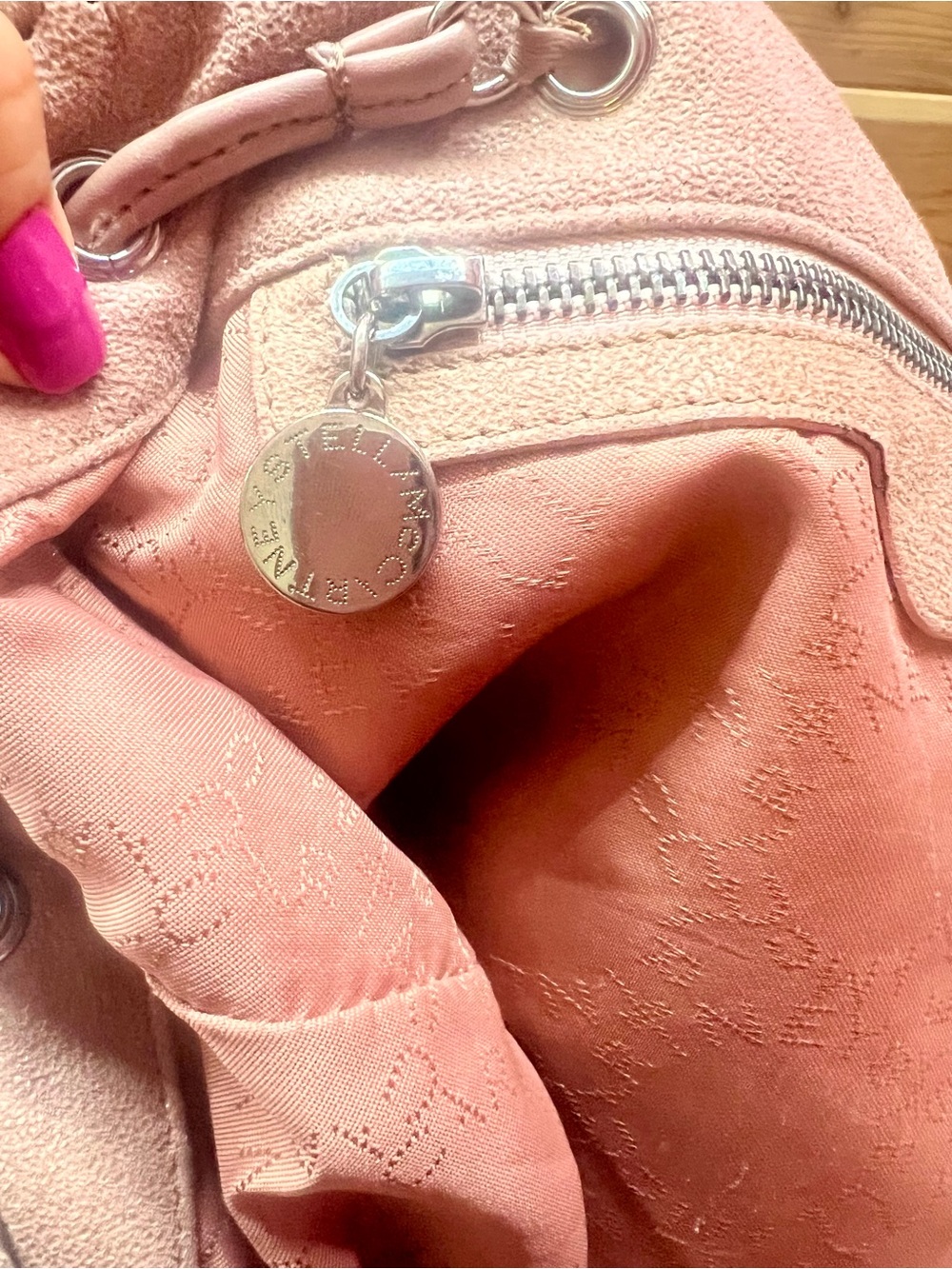 Stella McCartney Pink Suede Chain-Trim Drawstring Backpack - Picture 13 of 16